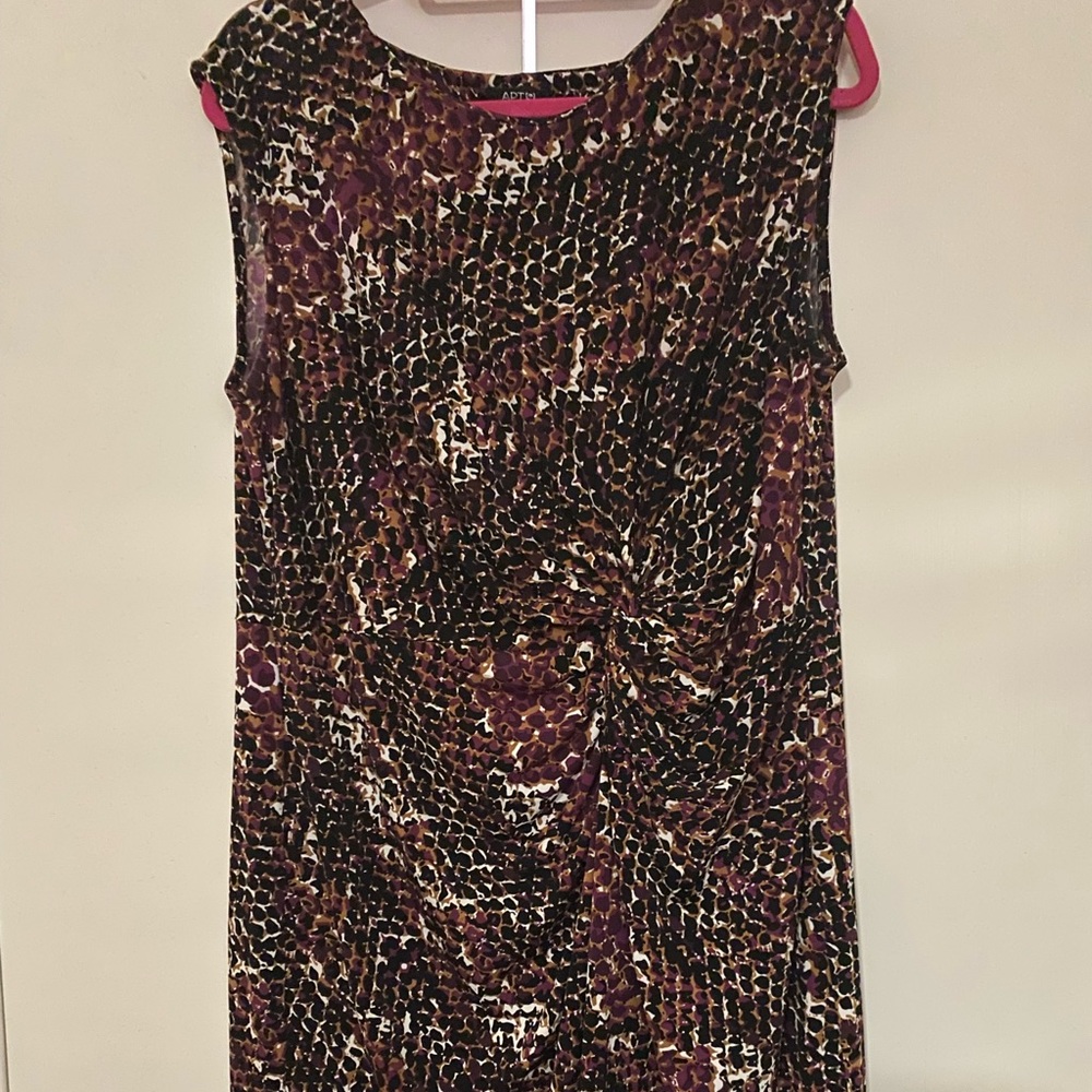 Apt 9 XL animal print dress with very flattering ruching at waist